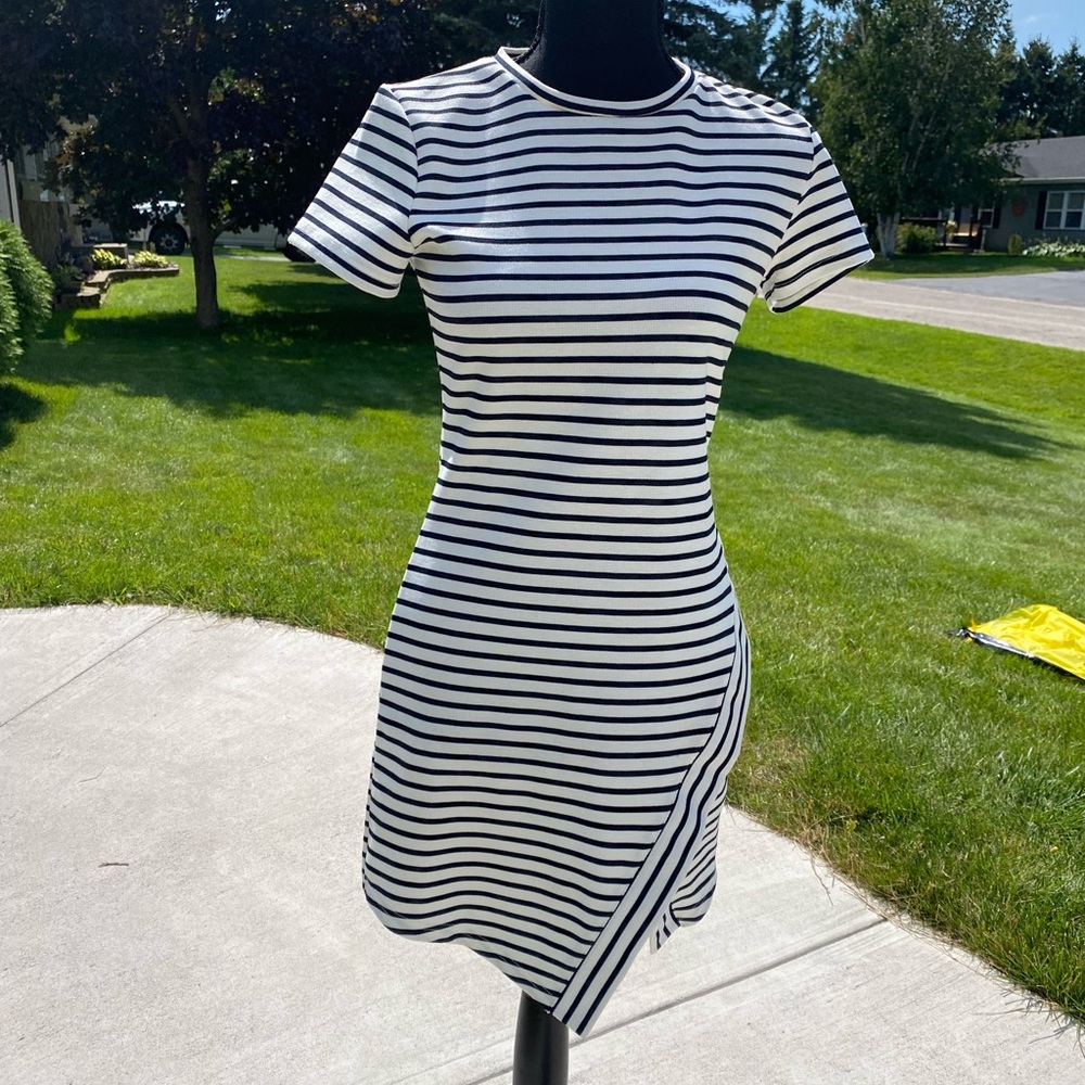 Olivialicious asymmetrical striped dress